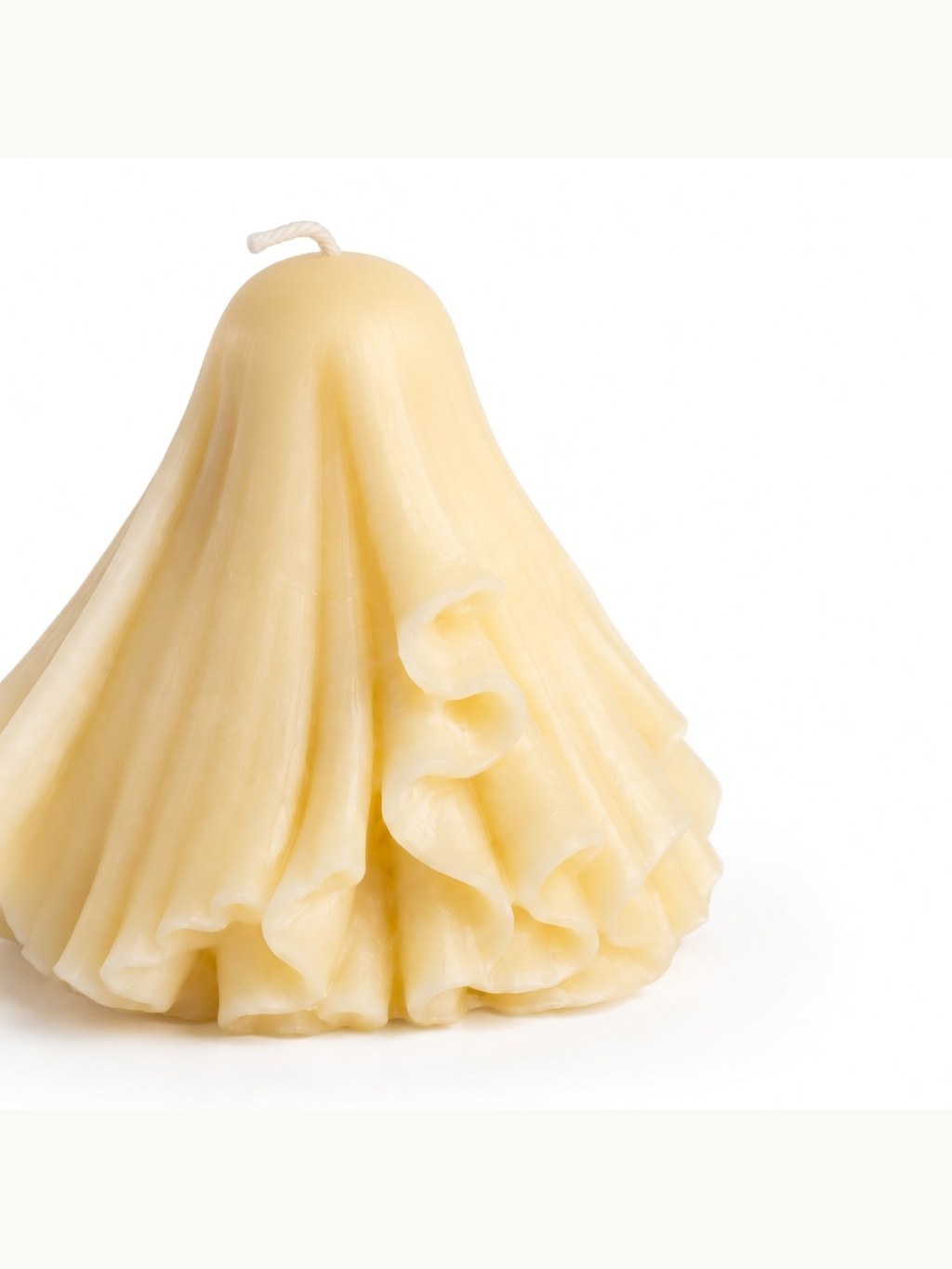 Lotus Petal Drape Candle