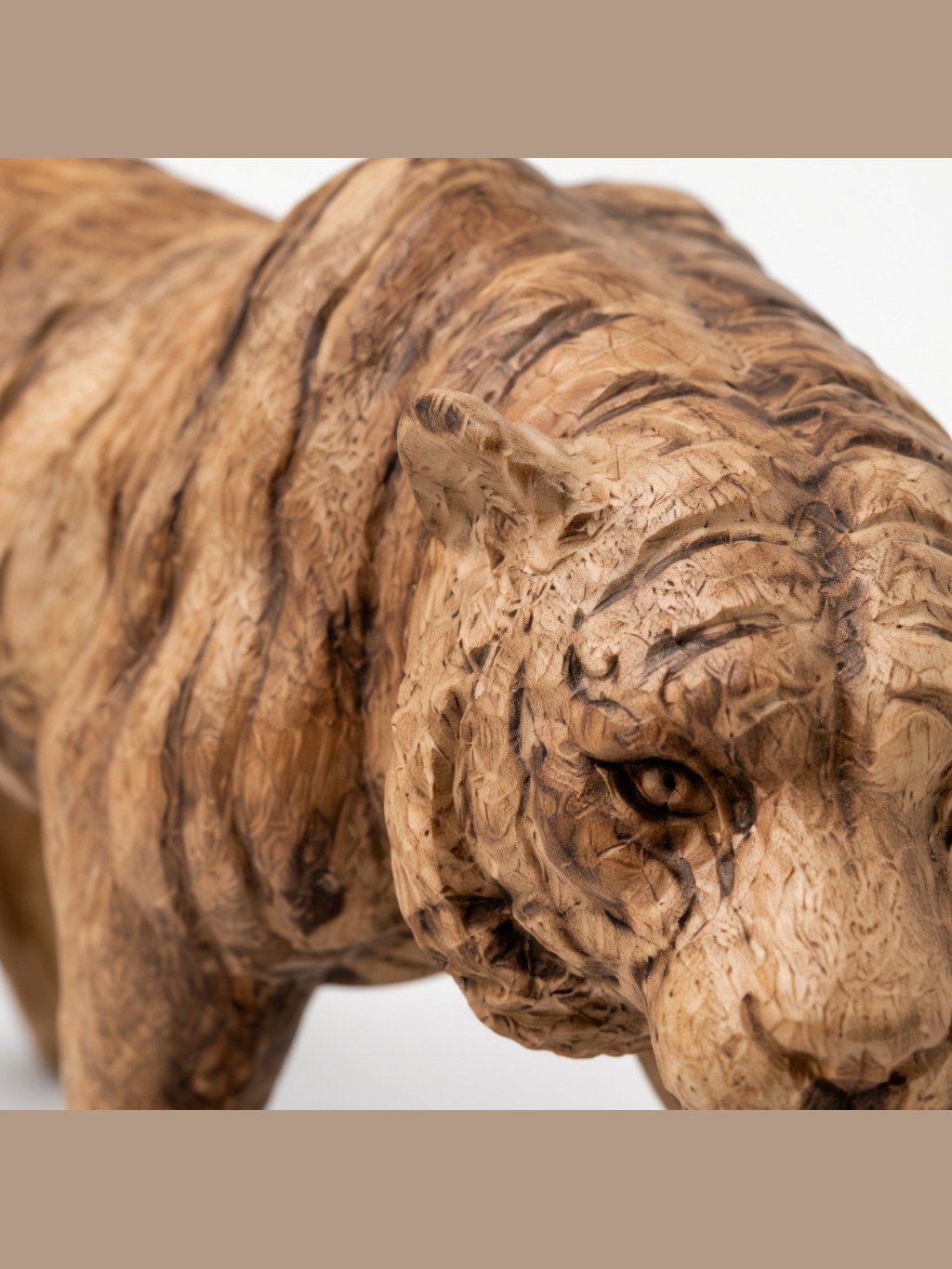 Hand-carved boxwood Tiger ornament